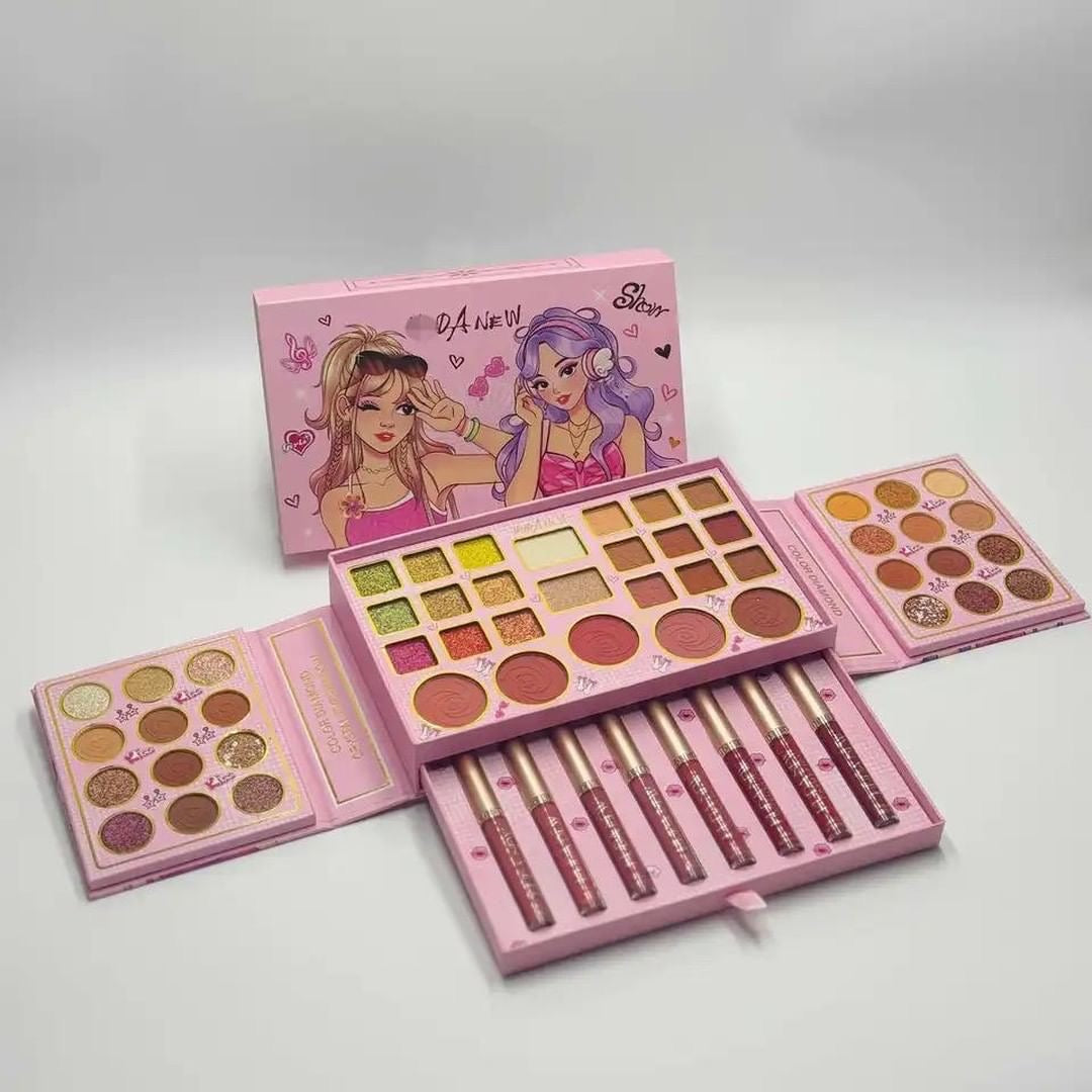 Huda New All in 1 EyeShadow kit