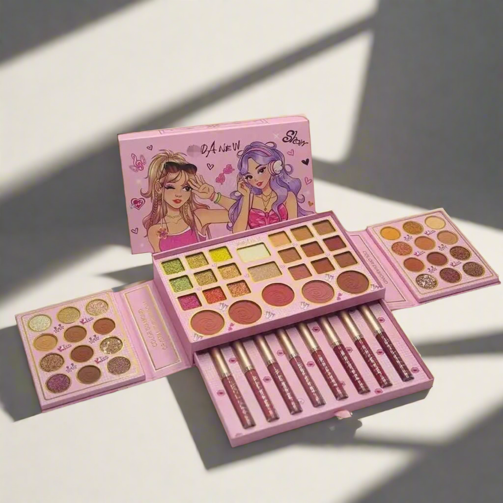 Huda New All in 1 EyeShadow kit